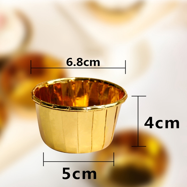 Cup giấy muffin viền nhũ vàng (50c)
