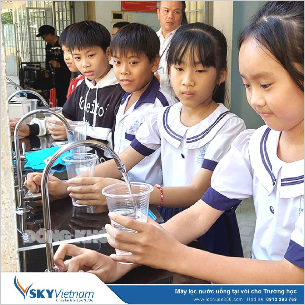 Máy lọc nước RO Tinh khiết cho Trường học 350lit VSK-RO350