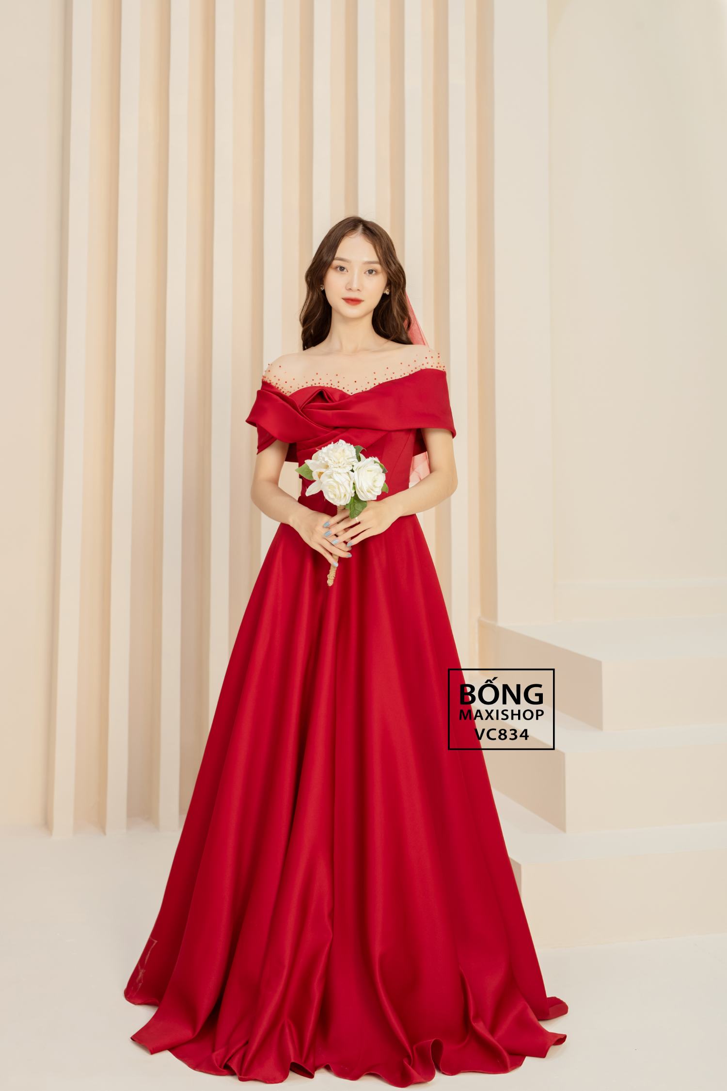 Váy cưới phi nhật xoắn chân xòe đỏ VC834D
