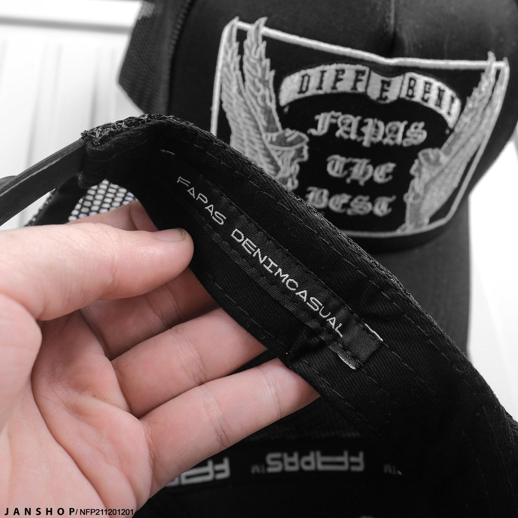 FAPAS DIFFERNET BLACK CAP