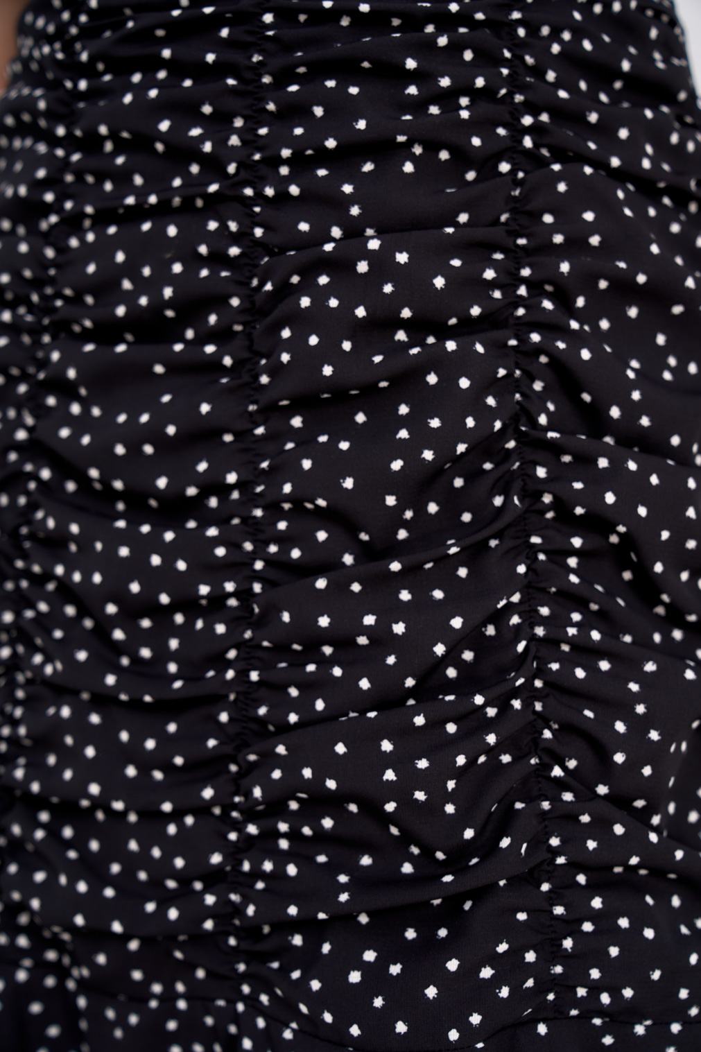 Chân Váy Chữ A Chấm Bi Rút Dây Sườn