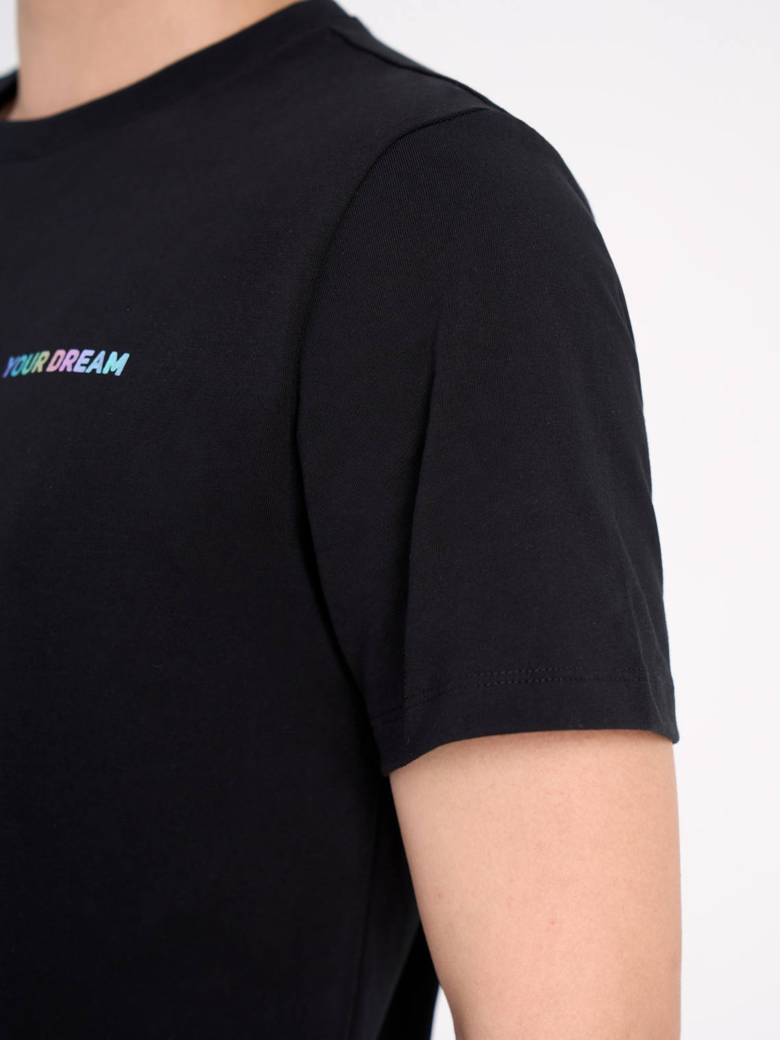 Áo Phông Nam Cotton Compact In Chữ Phản Quang