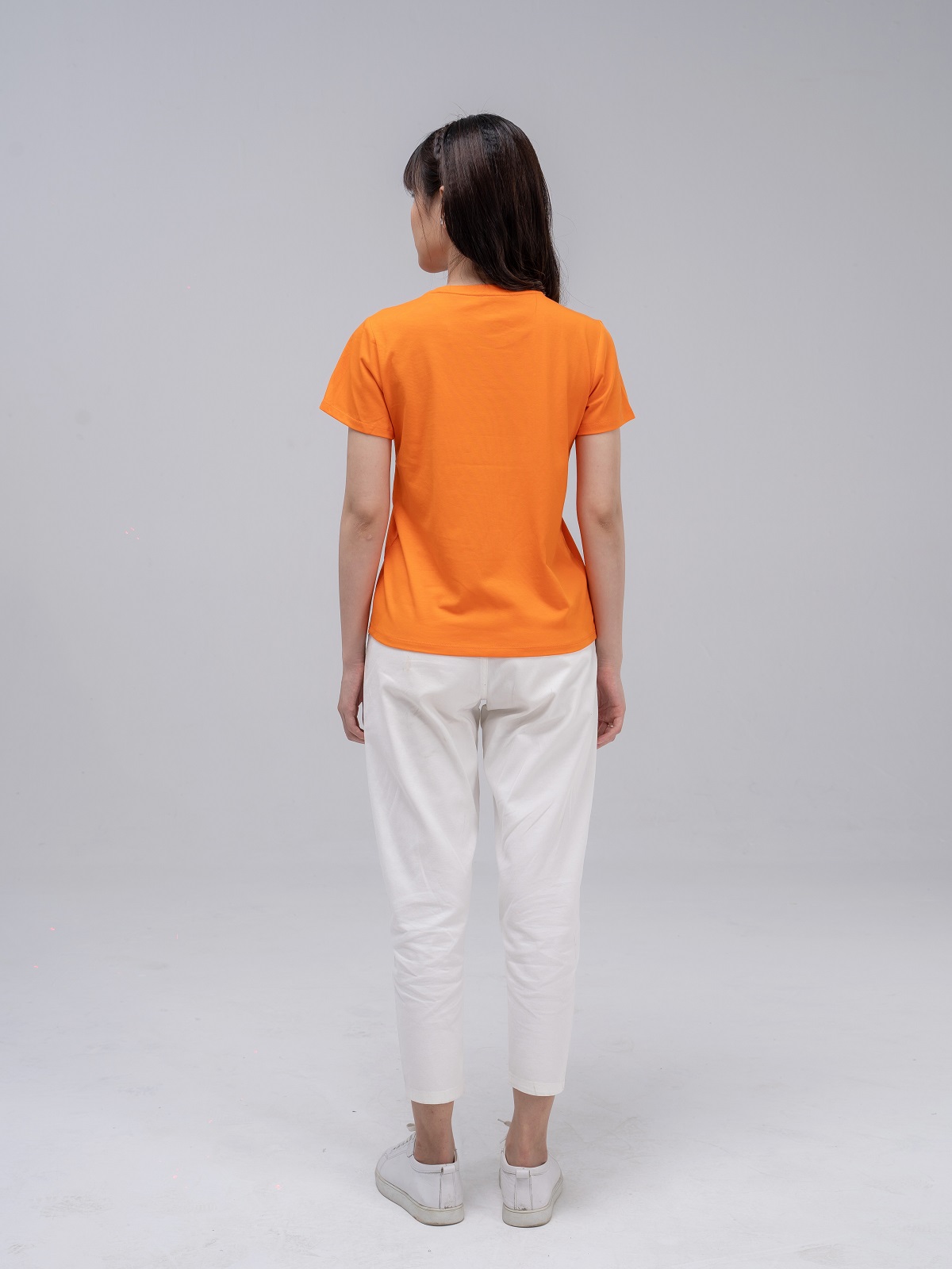 Áo Phông Nữ Vải Iscra Siêu Mềm Mịn