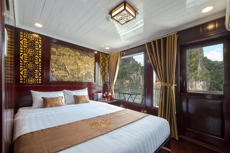 private balcony room on renea cruise