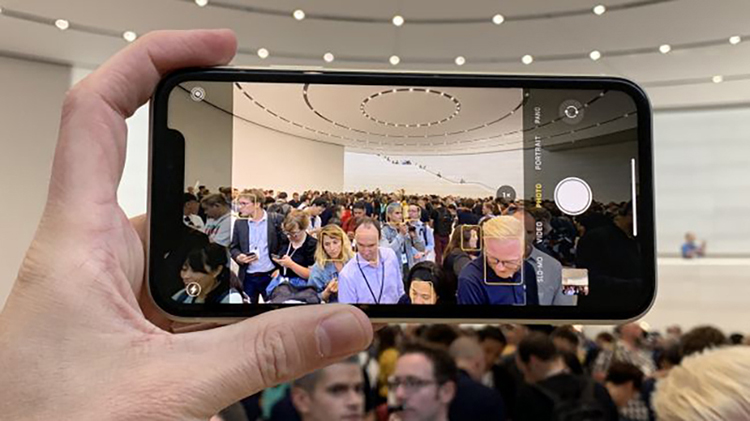 iphone 11 hỗ trợ camera góc rộng