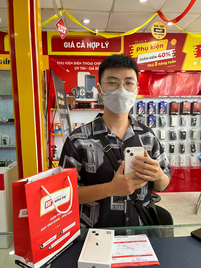 Trả góp iPhone 13 lãi suất thấp tại Di Động Minh Trí