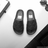 fapas-caro-slippers