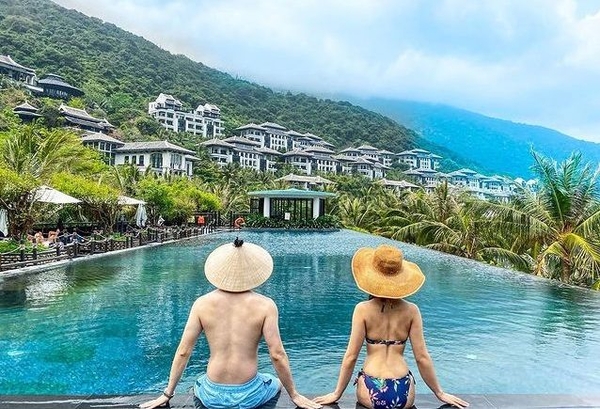 Combo Vé Máy Bay + Phòng tại Inter Continental Resort  Đà Nẵng Hè 2022