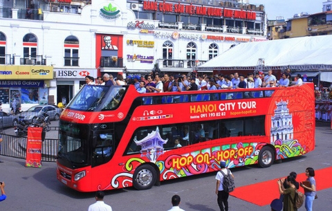 Cùng Trải Nghiệm Xe buýt 2 tầng City tour Hà Nội