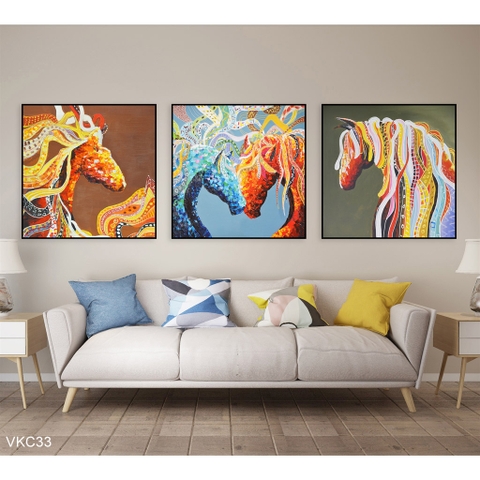 Tranh nghệ thuật những chú ngựa nhiều màu sắc VKC33