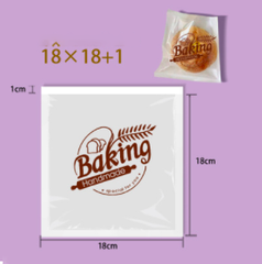Túi đựng bánh Baking trắng 18*19 cm
