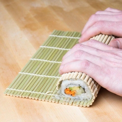Mành cuộn Sushi bằng tre (cỡ lớn)