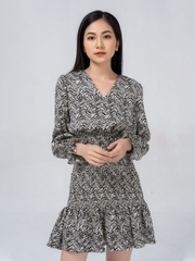 Váy Đuôi Cá Cổ Tim Chun Eo