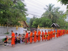 Du lịch Lào | Tour Lào Đường Bộ Paksan - Viêng Chăn - Luong Prabang - Xieng Khoang [5 Ngày 4 đêm] Năm 2022