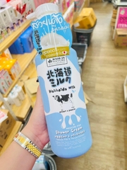 Sữa Tắm Trắng Hokkaido Milk 700ml