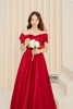 Váy cưới phi nhật xoắn chân xòe đỏ VC834D
